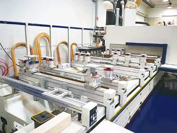 鋁包木門窗木料生產車間