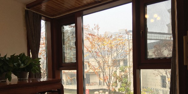 走進互聯(lián)網(wǎng)戰(zhàn)略轉(zhuǎn)型升級的節(jié)能鋁包木門窗廠家