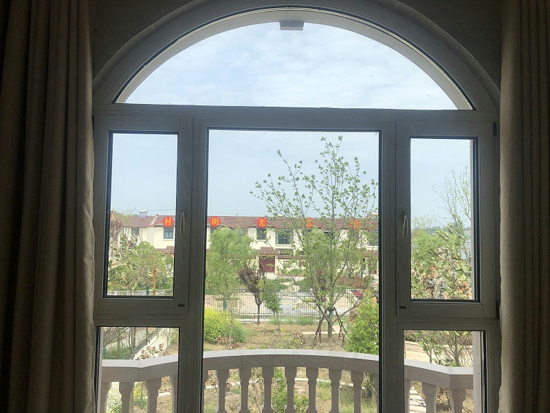 鋁包木門(mén)窗產(chǎn)品實(shí)拍