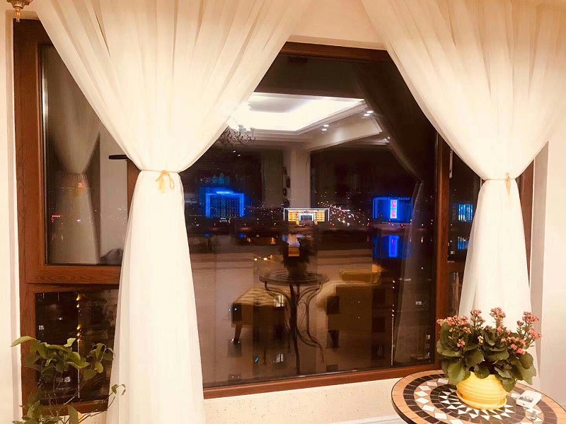 定制鋁包木門窗實(shí)拍