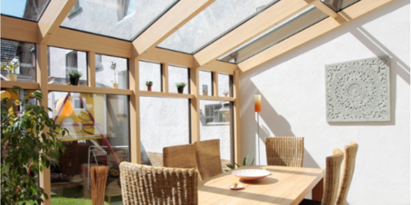 江蘇鋁包木陽(yáng)光房根據(jù)用戶體驗(yàn)設(shè)計(jì)！