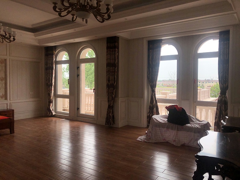 隔音鋁包木門窗展示