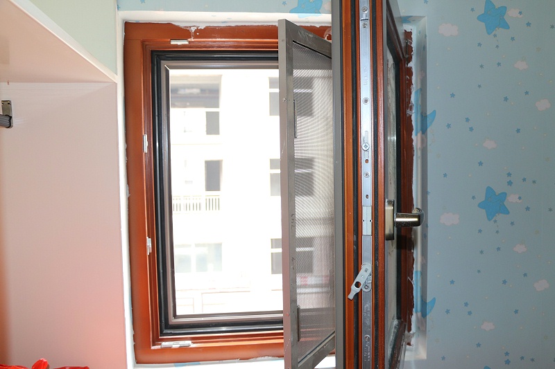 隔音鋁包木門窗產(chǎn)品實(shí)拍