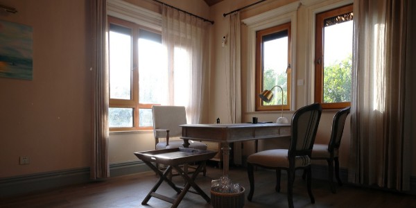 不會(huì)辨別鋁包木門窗好壞怎么辦？點(diǎn)擊這里