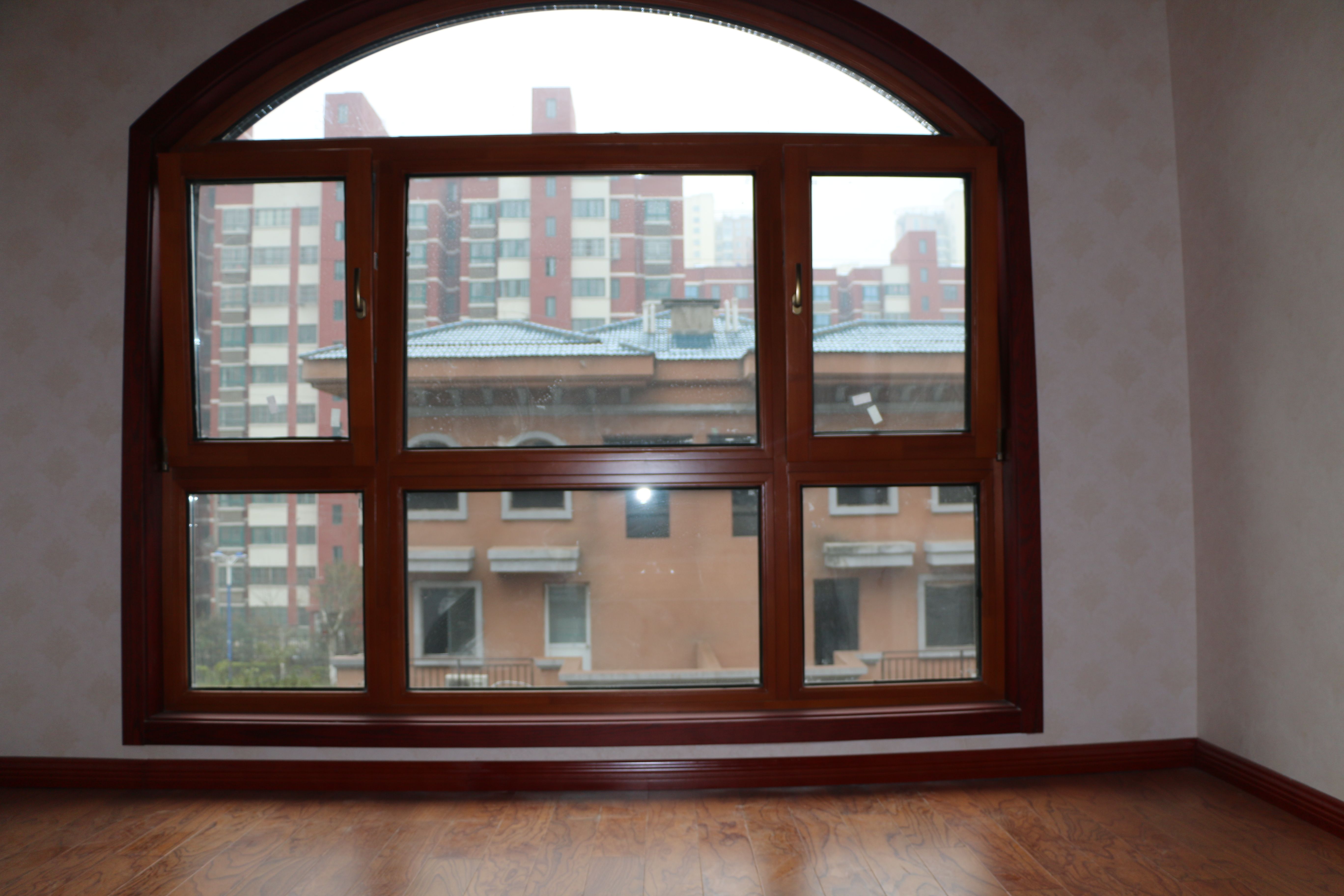 高端鋁包木門(mén)窗