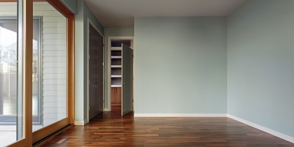 為什么要裝鋁包木陽臺(tái)提升推拉門?