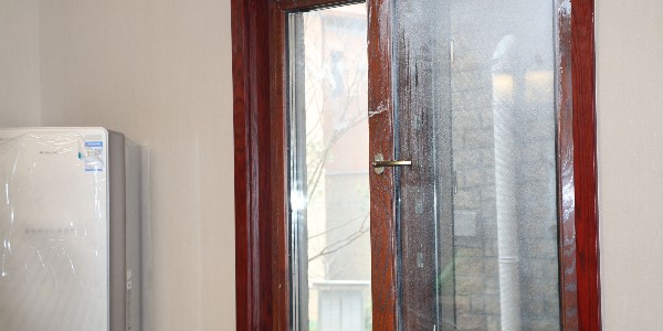 鋁包木門(mén)窗價(jià)格多少算便宜